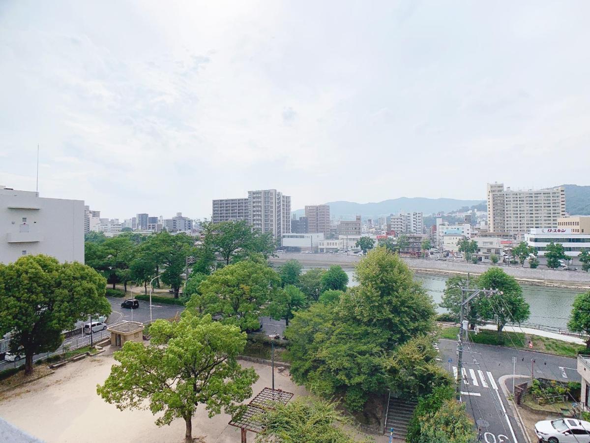 Ouchi Hotel Nishi-Tokaichi Hiroshima Buitenkant foto